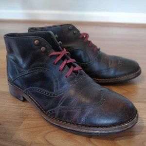 Wolverine 1000 Mile Wesley Wingtip Chukka